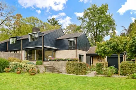 Twee-onder-één-kap te koop: Hoflaan 8, Villaparken Hilversum