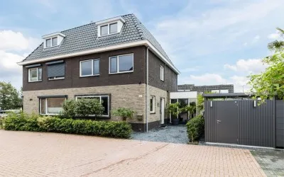 Twee-onder-één-kap te koop: Hofland 118, Mijdrecht Dorp Mijdrecht