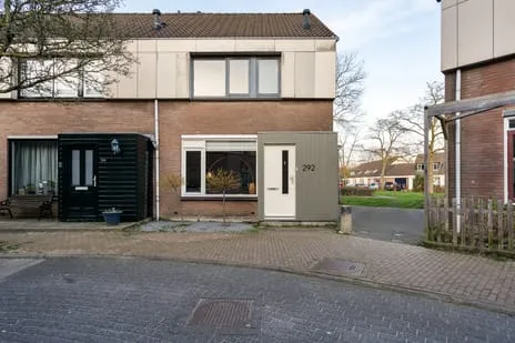 Hoekwoning te koop: Hofmark 292, Hofmark, Redemark en Sportmark Almere