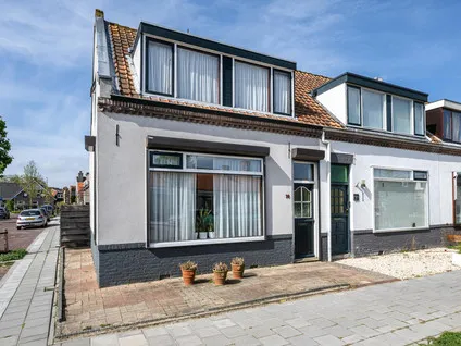 Hoekwoning te koop: Hofplein 19, Sommelsdijk bloemenbuurt Sommelsdijk