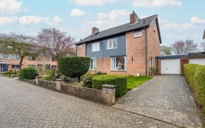 Tussenwoning te koop: Hofstad 26, Drumpt Tiel