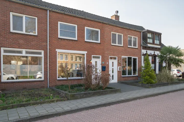 Tussenwoning te koop: Hofstedeweg 190, Wooldrik Enschede