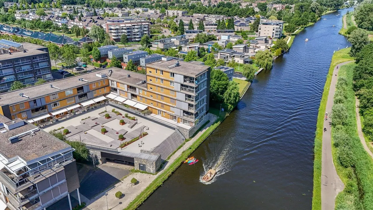 Appartement te koop: Hofvliet 15, Voorschoten