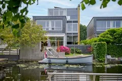 Hoekwoning te koop: Hofvliet 77, Voorschoten