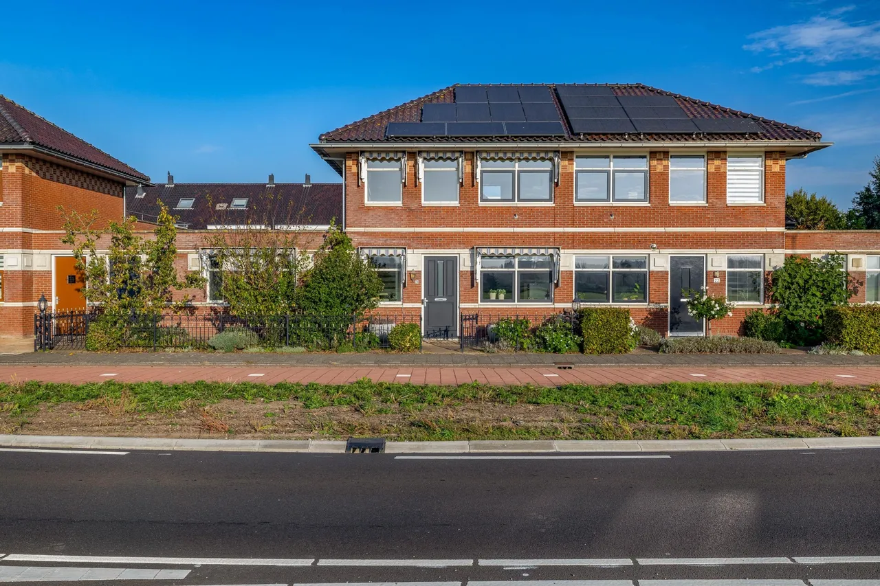 Twee-onder-één-kap te koop: Hofweg 20, Nootdorp