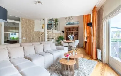Tussenwoning te koop: Hofzicht 52, Centrum Hillegom