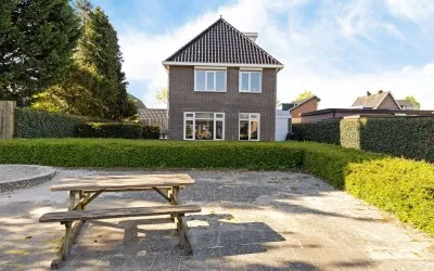 Detached house for sale: Hoge Enk 49, Ermelo - Zuid Ermelo