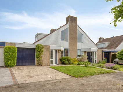 Tussenwoning te koop: Hoge Hil 8, Heksenwiel Breda