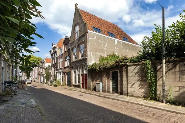 Tussenwoning te koop: Hoge Nieuwstraat 140, Nieuwe Haven en omgeving Dordrecht