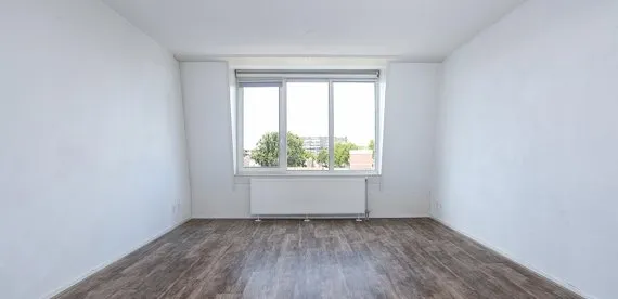 Appartement te huur: Hoge Rijndijk 146, Bloemen- en Bomenkwartier Woerden