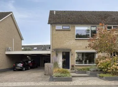 Twee-onder-één-kap te koop: Hoge Veld 61, Aalten