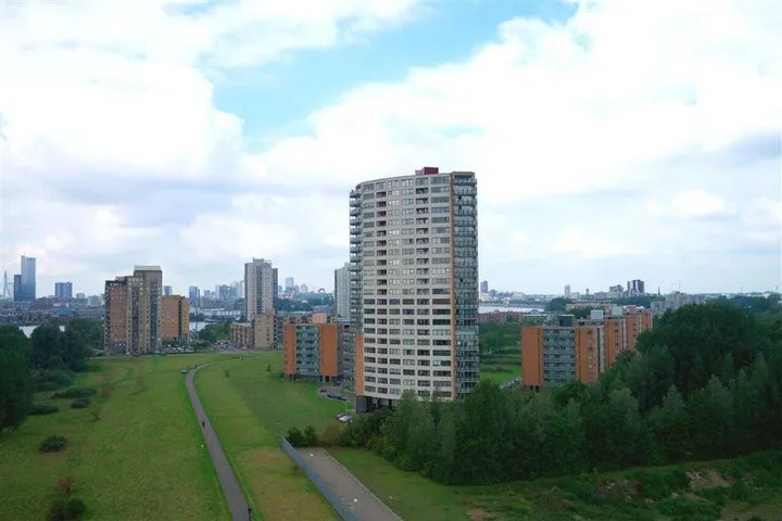 Appartement te huur: Hoge Filterweg 442, De Esch Rotterdam