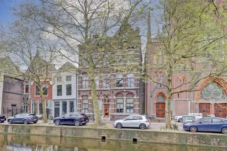 Apartment for sale: Hoge Gouwe 39C, Raam e.o. Gouda