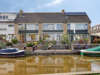 Tussenwoning te koop: Hoge Rijndijk 191, Hoge Rijndijk Noord Zoeterwoude