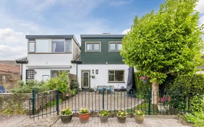 Tussenwoning te koop: Hoge Rijndijk 58, Nieuwerbrug aan den Rijn Kern Nieuwerbrug Aan Den Rijn