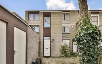 Appartement te koop: Hoge Weije 124, Hoogvliet Zuid Hoogvliet Rotterdam