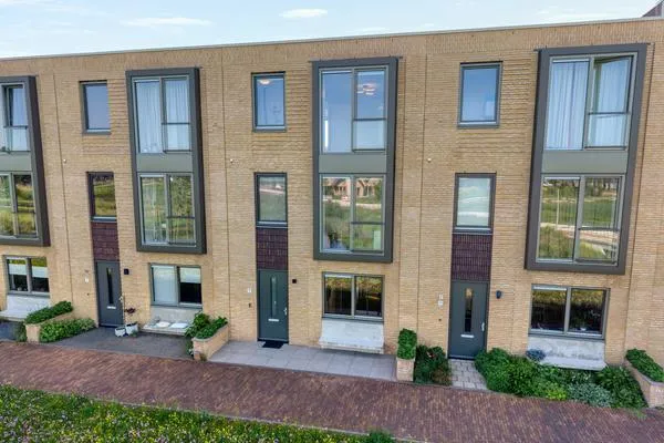 Tussenwoning te koop: Hogebeenpad 9, Tippe bij de IJssel Zwolle