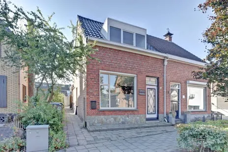 Twee-onder-één-kap te koop: Hogebergdreef 20, Putte Putte