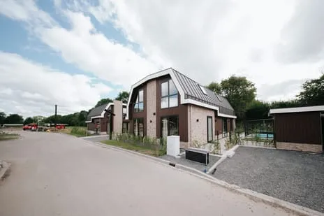 Vrijstaande woning te koop: Hogebrugweg 11B2, Waarland (woonkern) Waarland