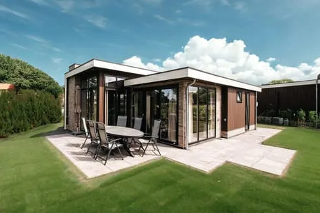 Vrijstaande woning te koop: Hogebrugweg 11XL, Waarland (woonkern) Waarland