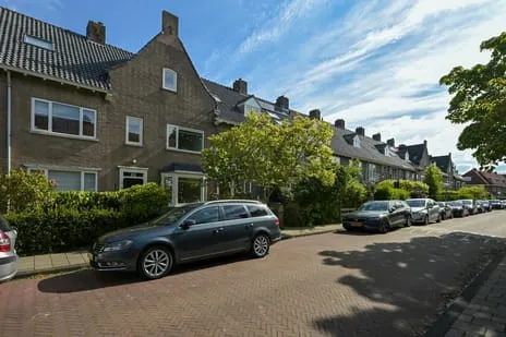 Tussenwoning te koop: Hogerbeetsstraat 28, De Deijl Wassenaar