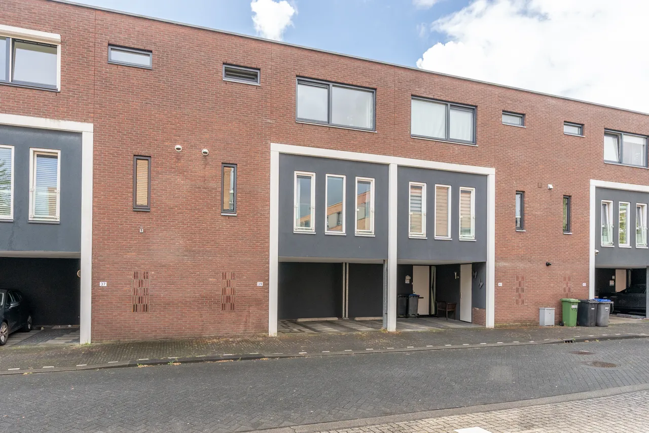 Tussenwoning te koop: Hogerhoeve 39, Nieuwegein