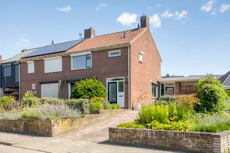 Semi-detached for sale: Hogestraat 108, Aalten-kern West Aalten
