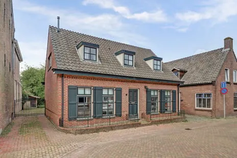 Vrijstaande woning te koop: Hogestraat 6, Heerewaarden