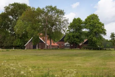Vrijstaande woning te koop: Hogeveldweg 199, Noord Esmarke Enschede