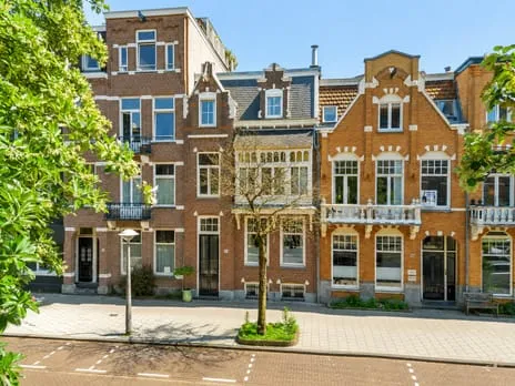 Tussenwoning te koop: Hogeweg 16, Linnaeusparkbuurt Amsterdam