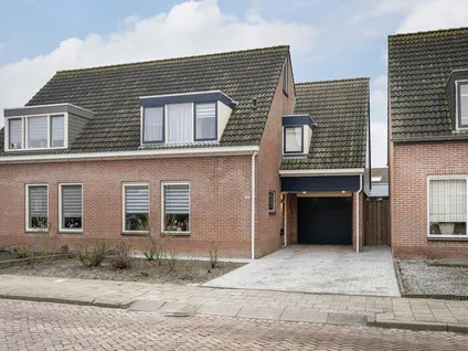 Twee-onder-één-kap te koop: Hogeweg 41, Sint-Maartensdijk Sint-Maartensdijk