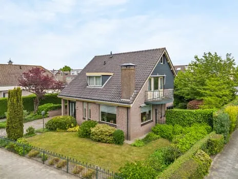 Vrijstaande woning te koop: Hogeweg 46, Limmen West Limmen