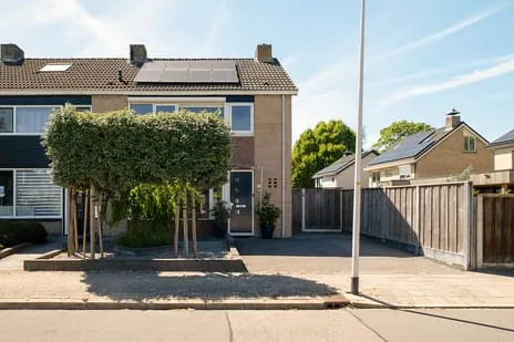 Hoekwoning te koop: Hogeweg 84, Losser-West Losser