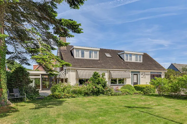 Detached house for sale: Hogezoom 105A, Renesse Renesse