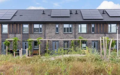 Terraced house for sale: Hohenheimstraat 96, Sprenkelaar Apeldoorn