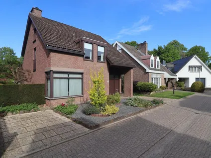 Vrijstaande woning te koop: Holdaal 22, De Heeg Maastricht