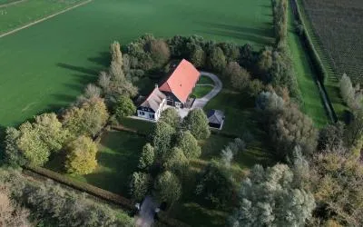 Vrijstaande woning te koop: Holderbergsestraat 2, Kruislandse polders Kruisland
