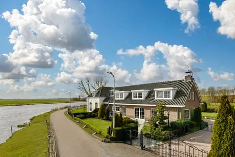 Twee-onder-één-kap te koop: Holendrechterweg 52A, Verspreide huizen langs De Bullewijk en De Hole Ouderkerk Aan De Amstel