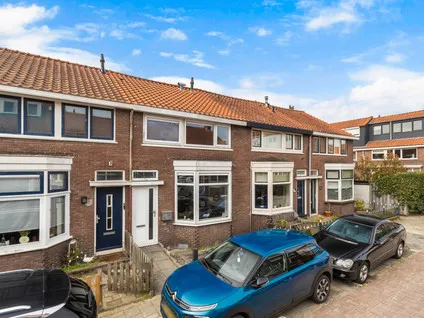 Tussenwoning te koop: Hollanderstraat 53, Dordrecht