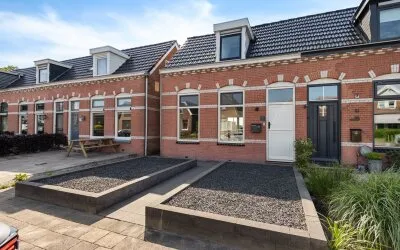 Hoekwoning te koop: Hollandiastraat 100, Scharsterbrug Scharsterbrug