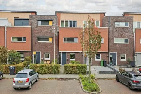 Tussenwoning te koop: Hollandlaan 14, Venne-West Drunen
