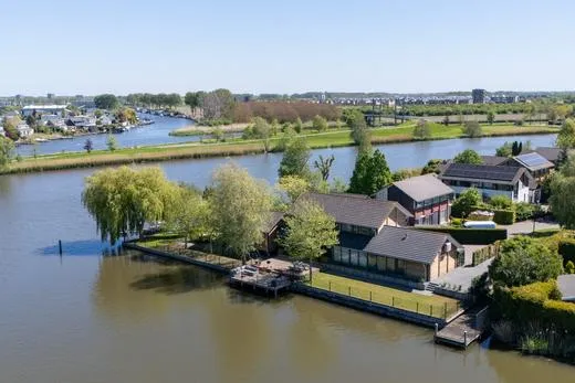 Vrijstaande woning te koop: Hollandse Hout 314, Hollandse Hout (Villapark) Lelystad