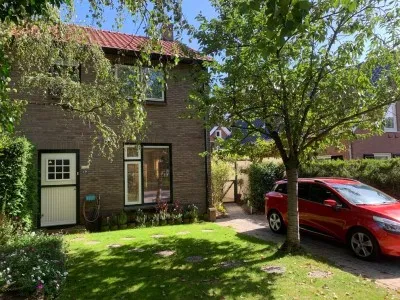 Twee-onder-één-kap te koop: Holleweg 19, Amerongen-Dorp Amerongen