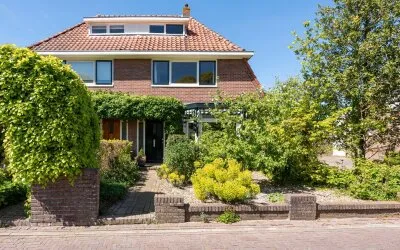 Twee-onder-één-kap te koop: Holleweg 93, Tuindorp Heiloo