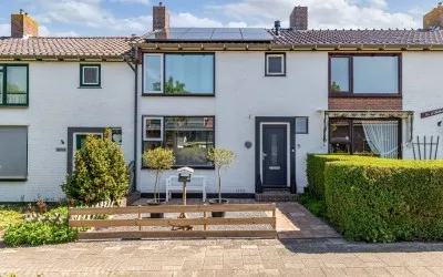 Tussenwoning te koop: Hollewei 5, Bakhuizen Bakhuizen