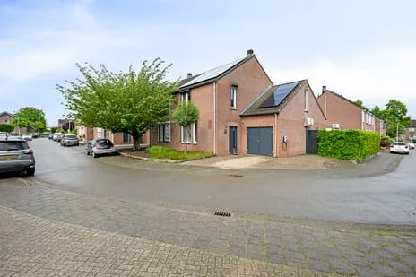 Hoekwoning te koop: Holsberg 10, Berg Urmond