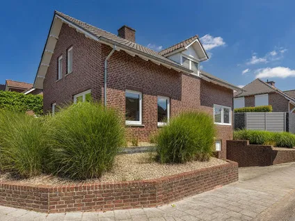 Vrijstaande woning te koop: Holsberg 26, Berg Urmond