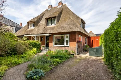 Twee-onder-één-kap te koop: Holsteinslaan 7A, Haren-Zuidwest Haren (Gr)
