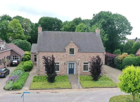 Vrijstaande woning te koop: Holstraat 25, Kern Buggenum Buggenum