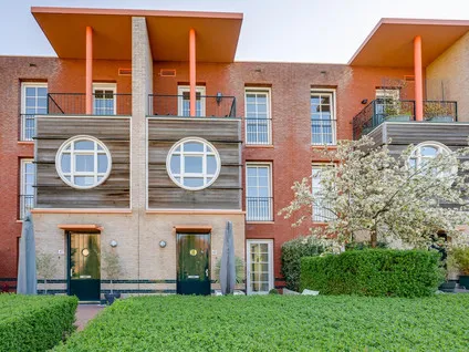 Tussenwoning te koop: Holterveste 40, De Haverleij 'S-Hertogenbosch